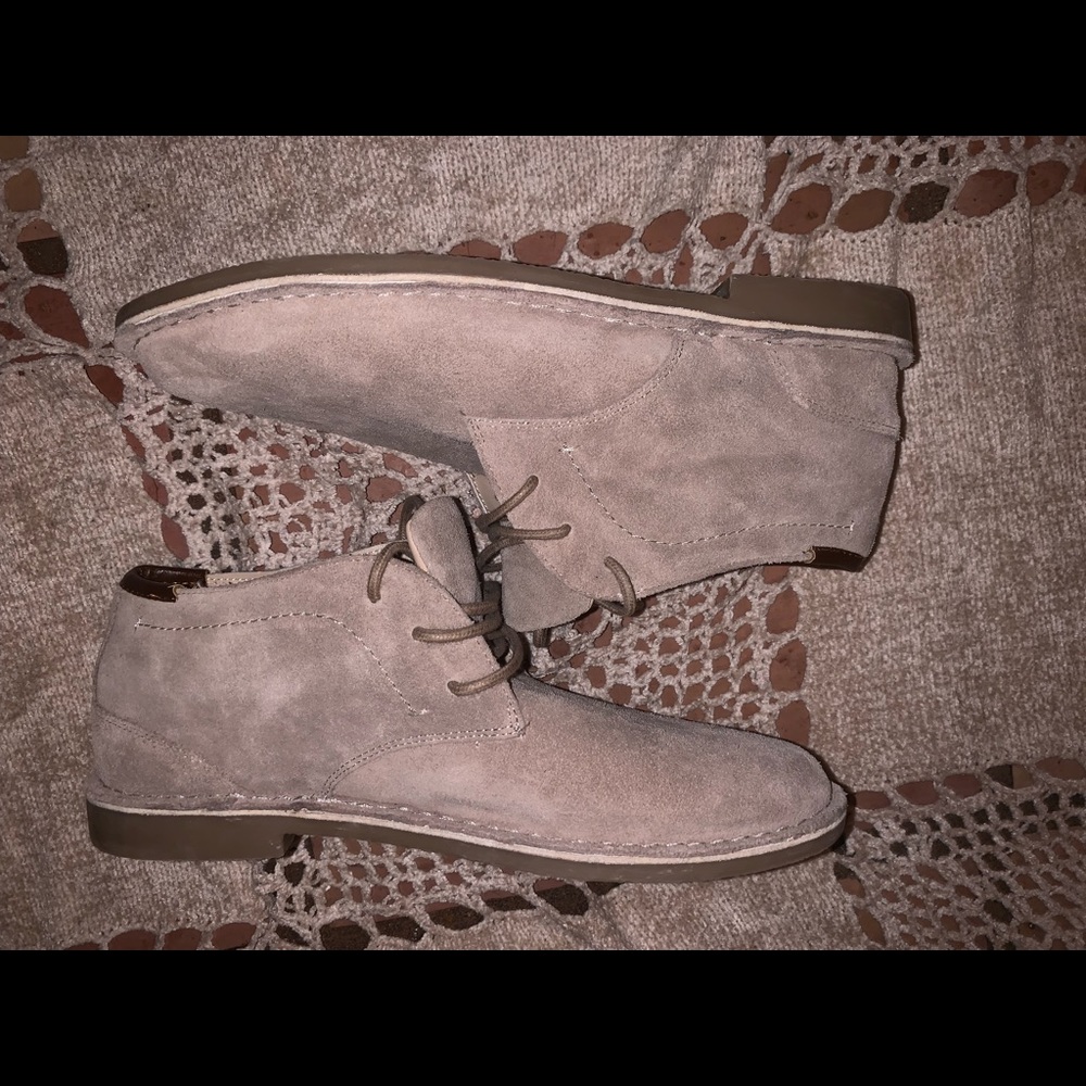 New Kenneth Cole reactions youth size 5 Abby desert be checker boots suede